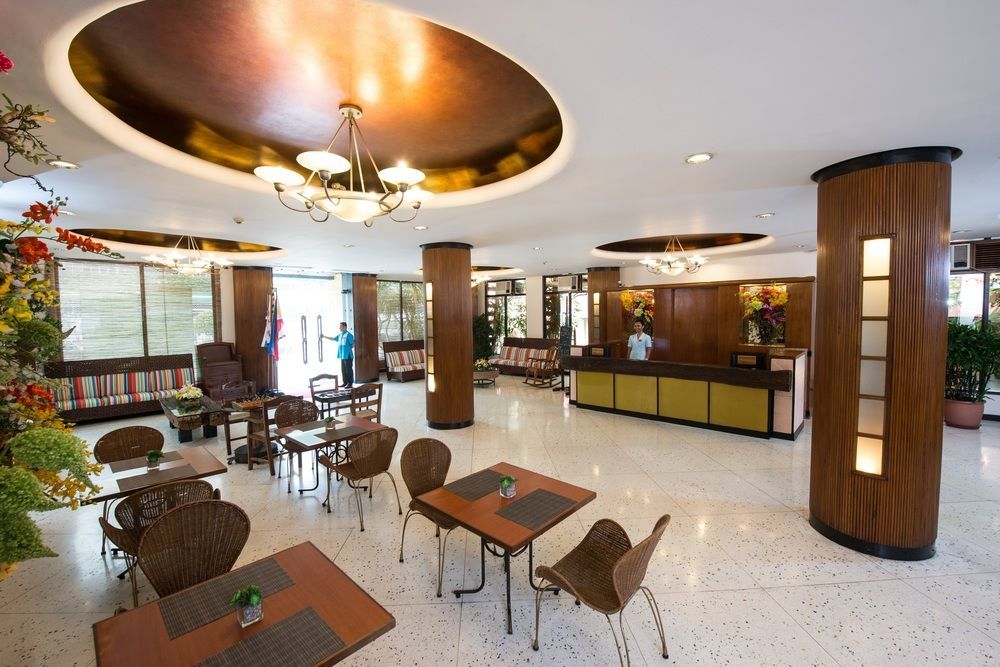 Hotel The Mabuhay Manor à Pasay Extérieur photo